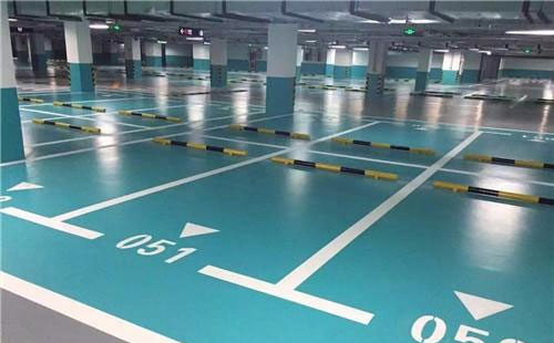 八宿八宿环氧地坪中涂：构筑坚固地面的关键环节